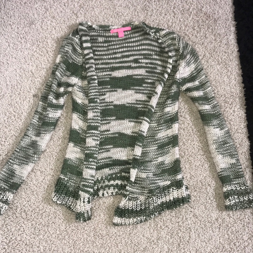 Green/White Sweater Cardigan
